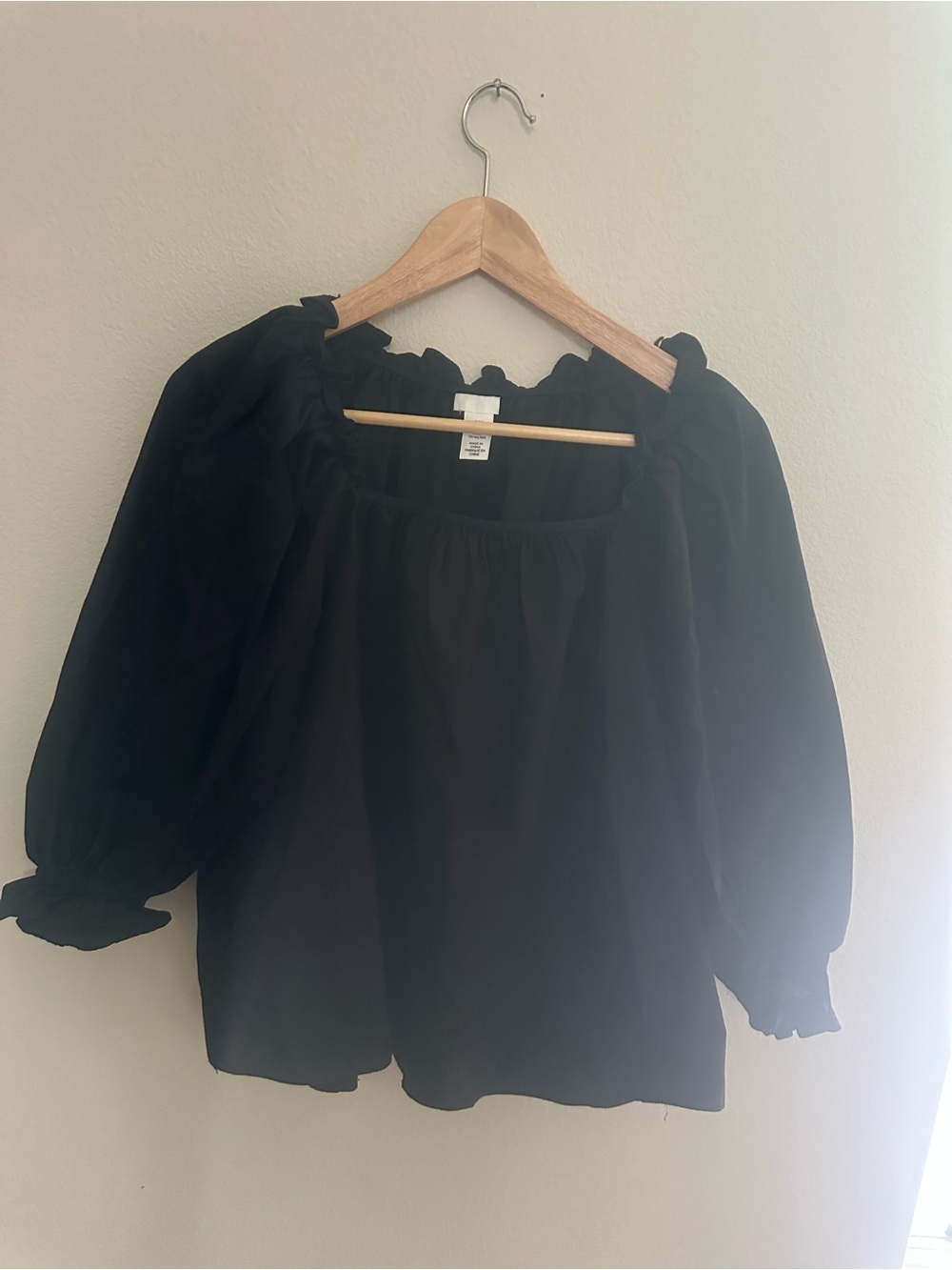H&M Black Puff Sleeve Peasant Blouse